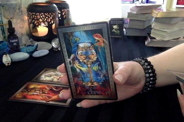 白羊座男生塔罗爱情观(白羊男塔罗牌占卜2021爱情) 白羊座男生塔罗爱情观(白羊男塔罗牌占卜2021爱情)