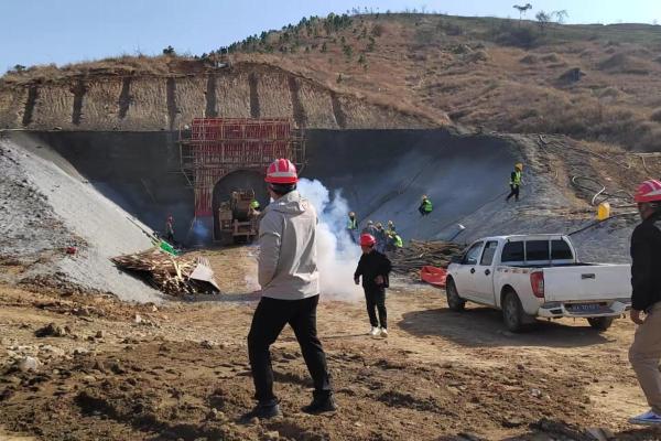 今日破土动工好吗